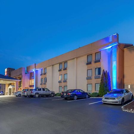 Best Western Plus Poconos Tannersville Exterior photo
