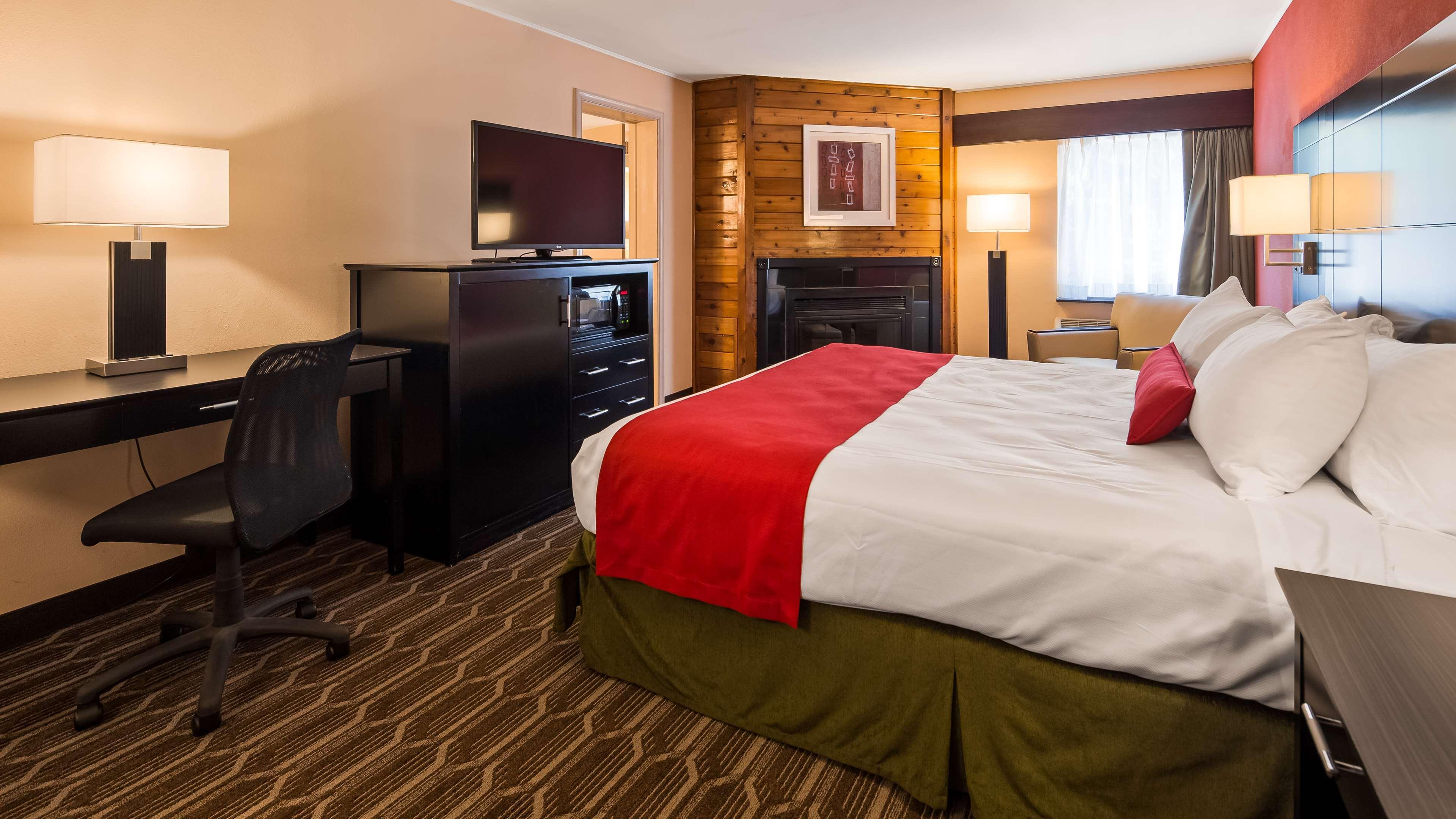 Best Western Plus Poconos Tannersville Exterior photo